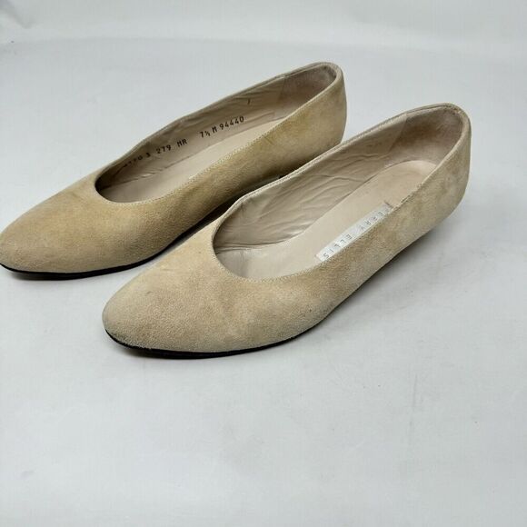 Perry Ellis‎ Nude Portfolio Suede Kitten Heel Size 7.5 - Picture 8 of 8